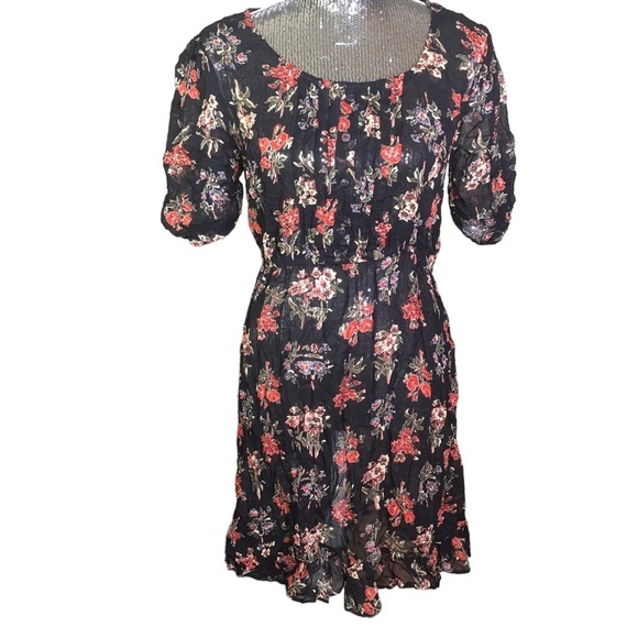 isabella bird sheer dress black floral pull on size Medium ruffle bottom - Picture 1 of 5